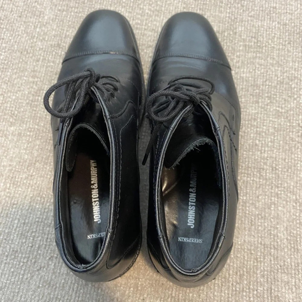 Johnston & Murphy Sheepskin Boots Mens Size 8.5M Black Leather Chukka Ankle